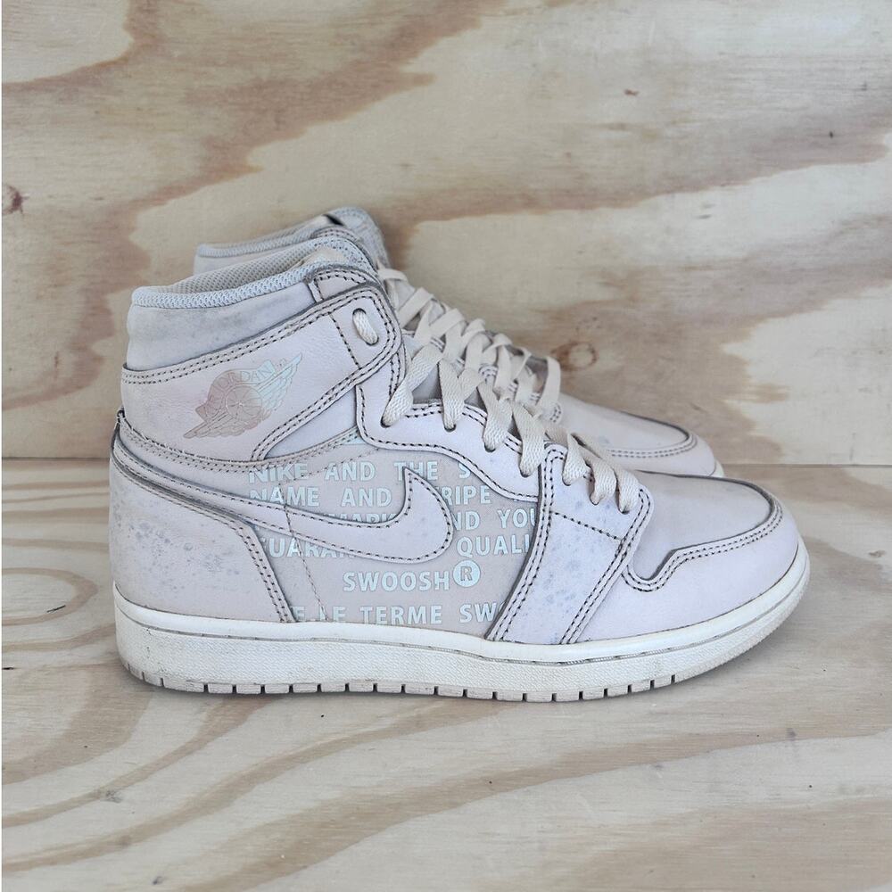 Nike - Air Jordan 1 Retro Hi OG - Sneakers - White/Pink - Men's - 8 - 555088-801